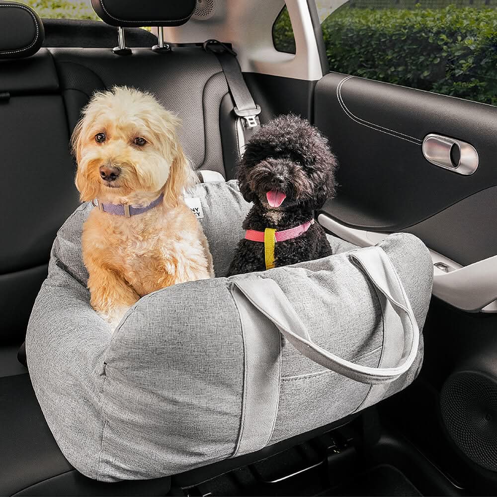 Lit de voiture apaisant pour chie