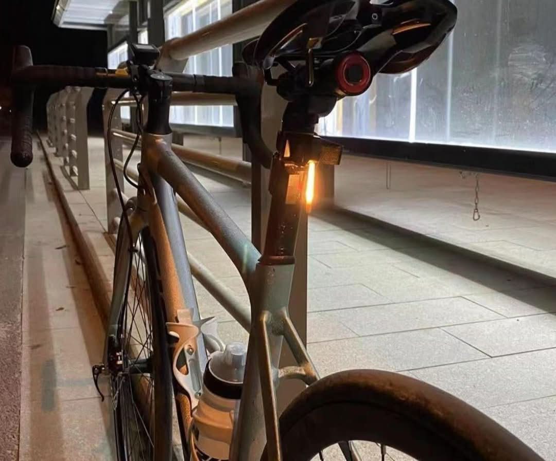 Light Drop™ | LED-Fietsachterlicht - ShadeFlair