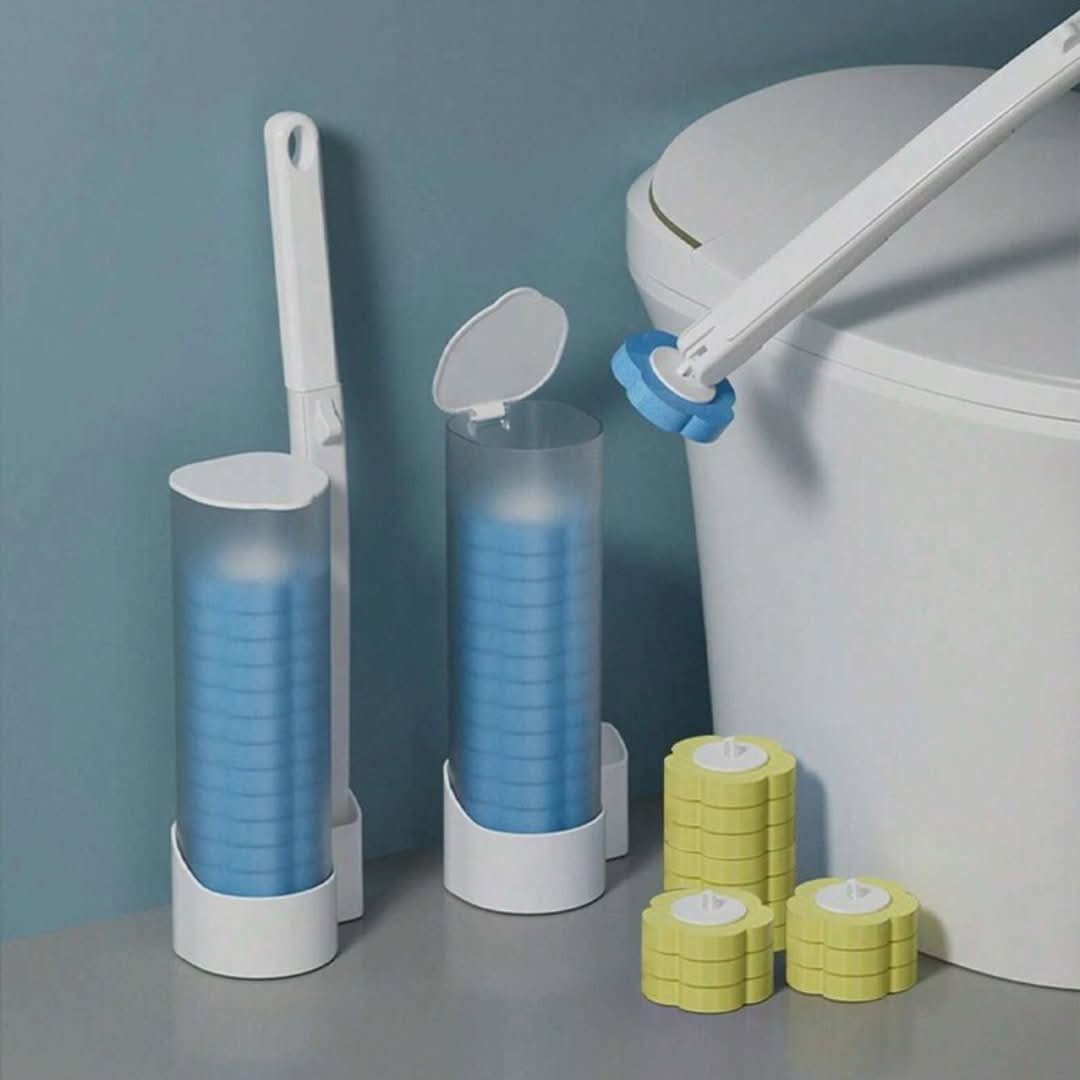 Nettoyage des toilettes avec des têtes jetables